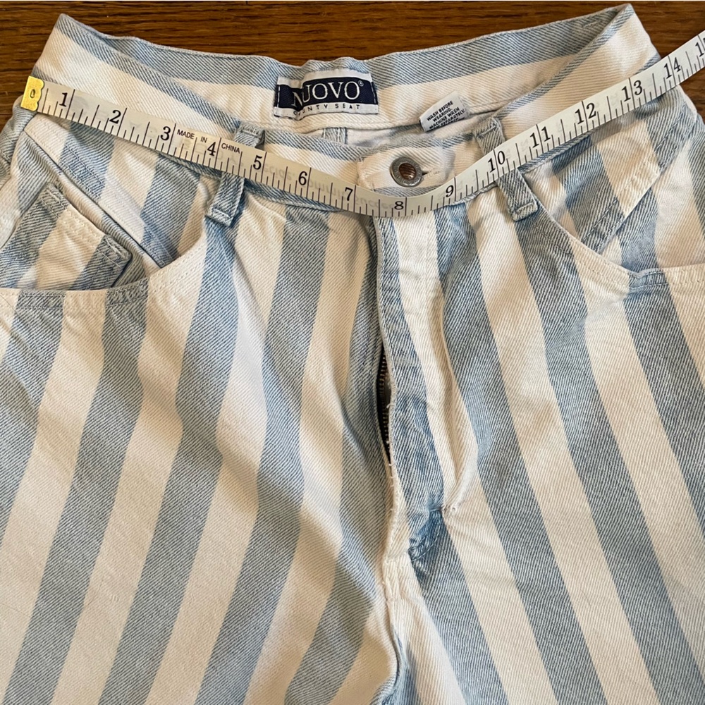 Vintage Nuovo Blue and White Striped High Waisted Denim Shorts - Picture 2 of 6